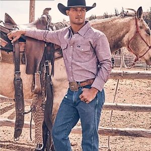 MEN'S WRANGLER RETRO PREMIUM SNAP SHIRT IN BLUE AND WHITE STRIPE LARGE